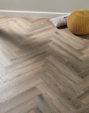 Ламинат Kronotex Herringbone 3860 Ferrara Oak - класс 32 толщина 8